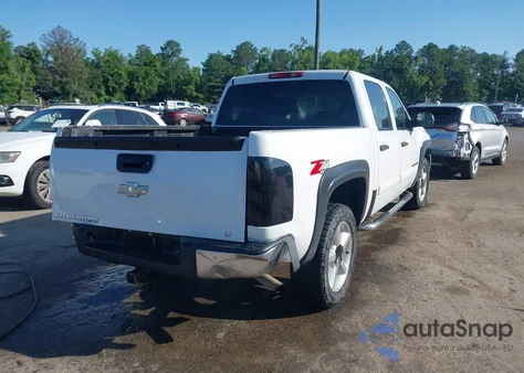 2007 Chevrolet Silverado 1500 Lt1 z USA, uszkodzony, nr VIN 2GCEK13C471697473